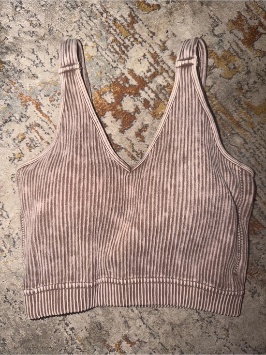 Zenana Outfitters Tops - Ribbed V-Neck Crop Top in Mauve